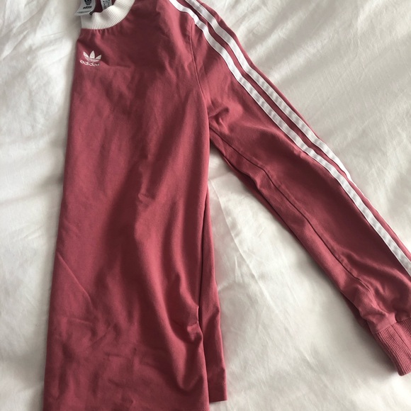 adidas shirt in pink 💗 - Picture 3 of 4